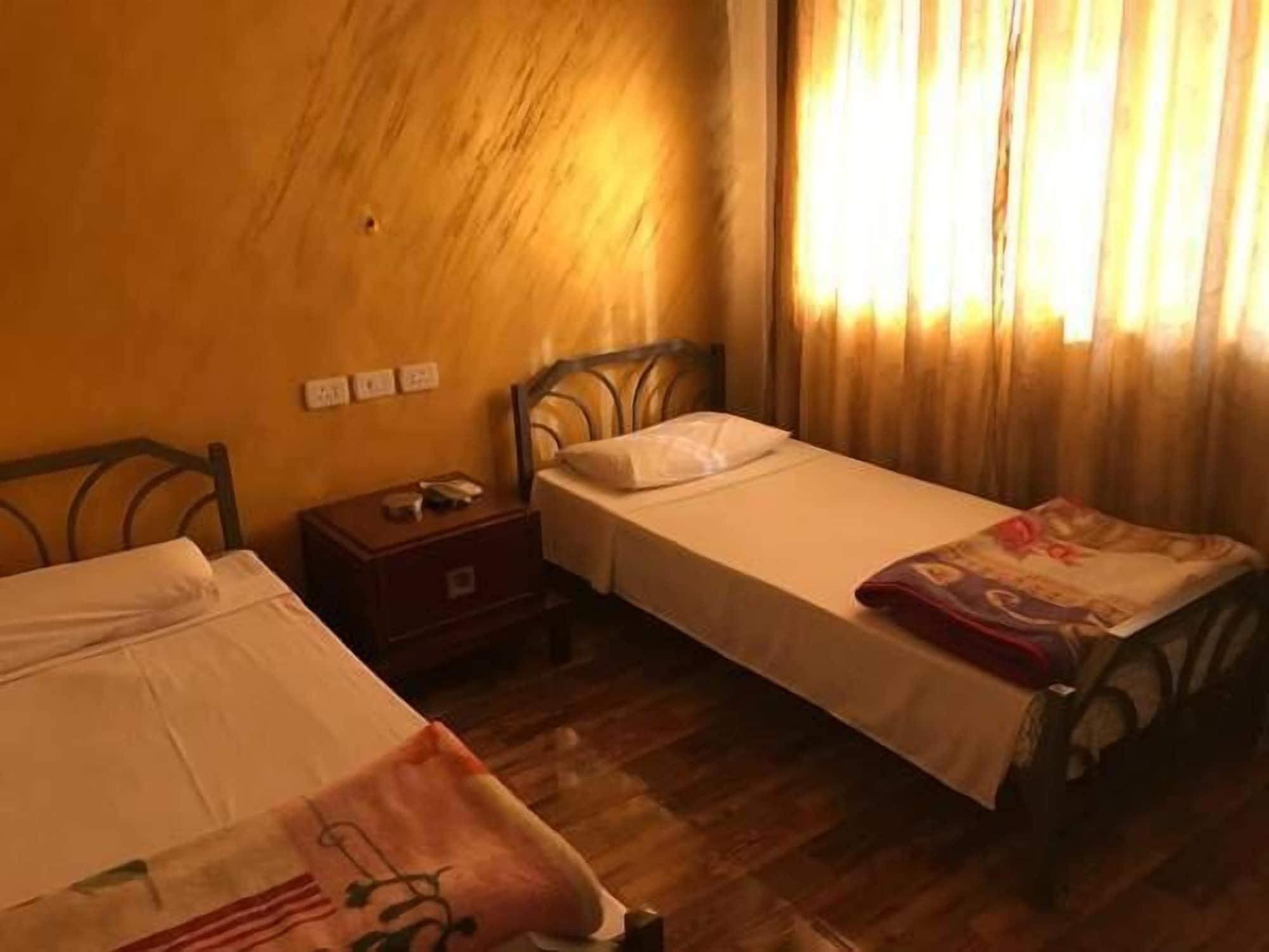 Sun Rise Hotel & Hostel & Tours Amman Luaran gambar