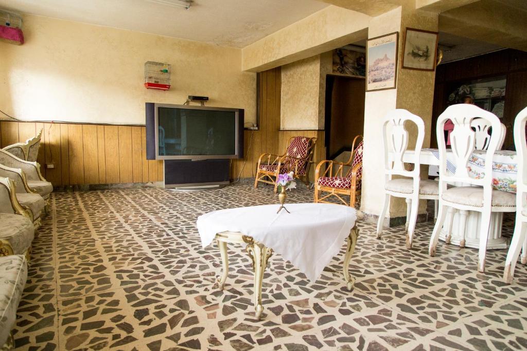 Sun Rise Hotel & Hostel & Tours Amman Luaran gambar